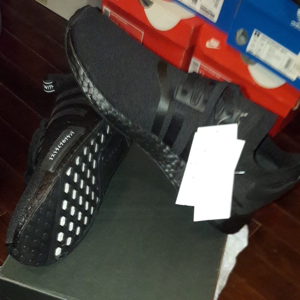 Adidas NMD r1 Jap Edition